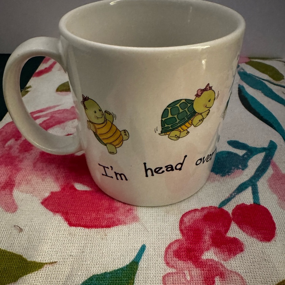 1980 Russ Berrie Mug TURTLES “ I’m Head Over Heels In Love With You” 4”Cute RARE